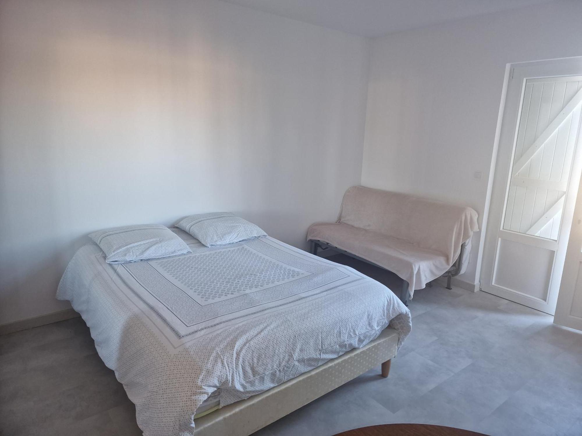 Joli Studio Saint-Raphael  Room photo